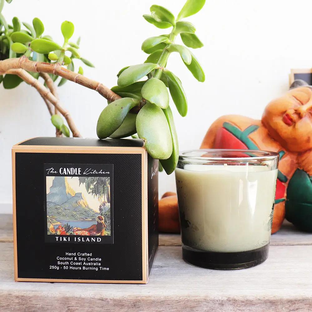🎁 Tiki Island Soy Candle (10% off) the candle kitchen